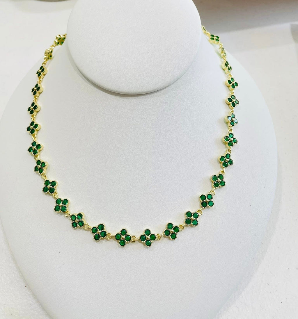 Flower crystal zirconia necklace