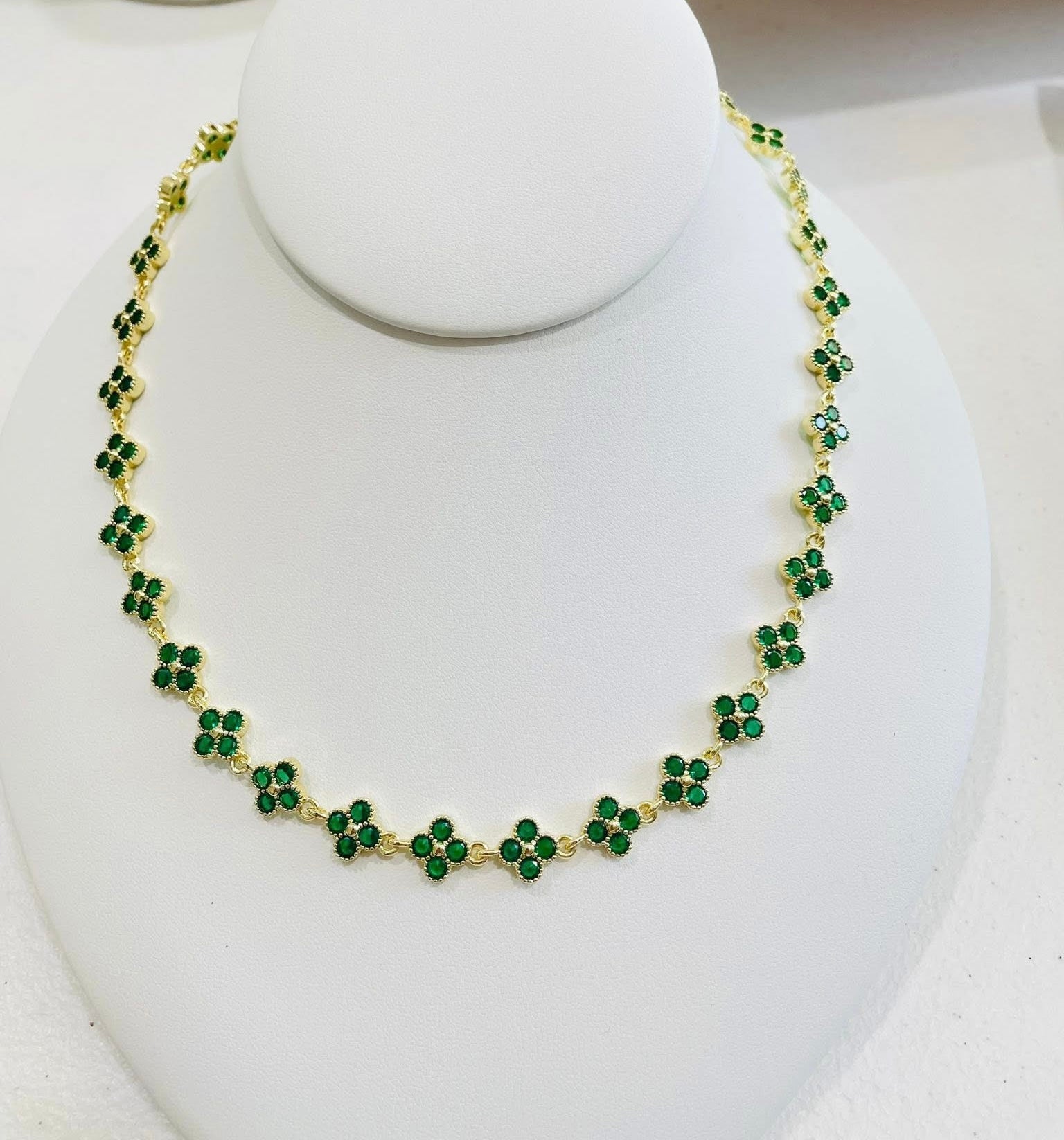 Flower crystal zirconia necklace
