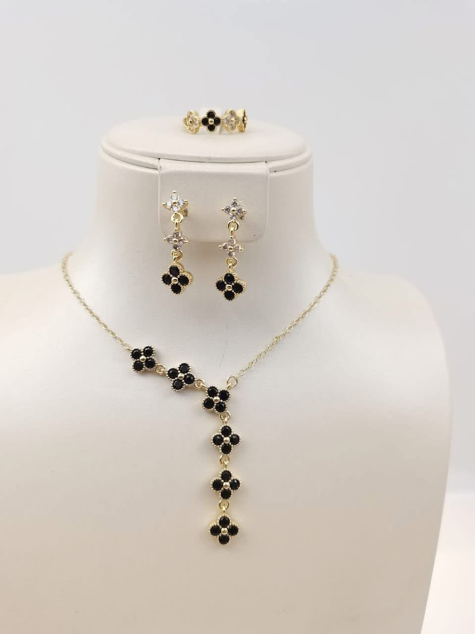 Flower Crystal zirconia sets
