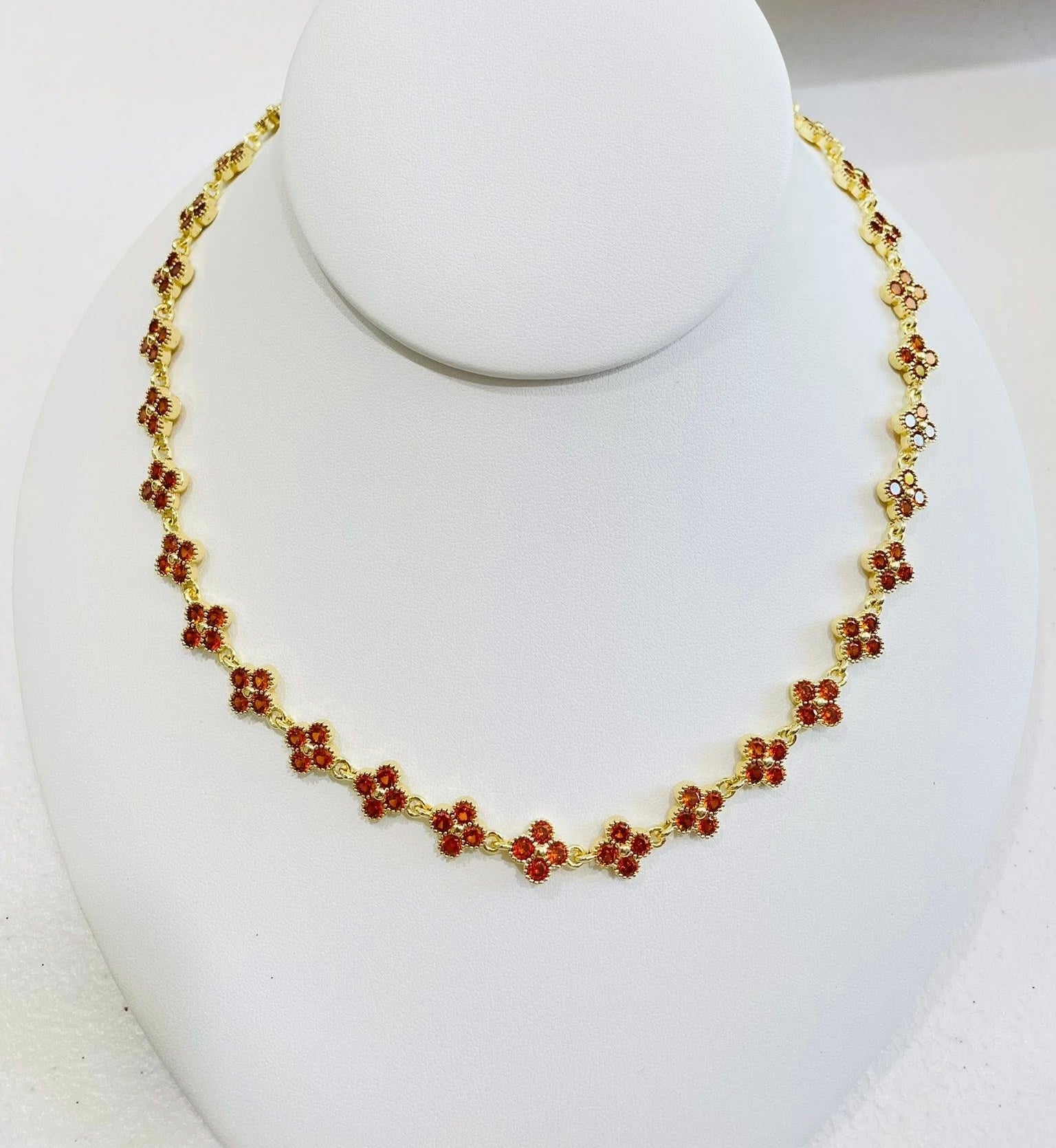 Flower crystal zirconia necklace