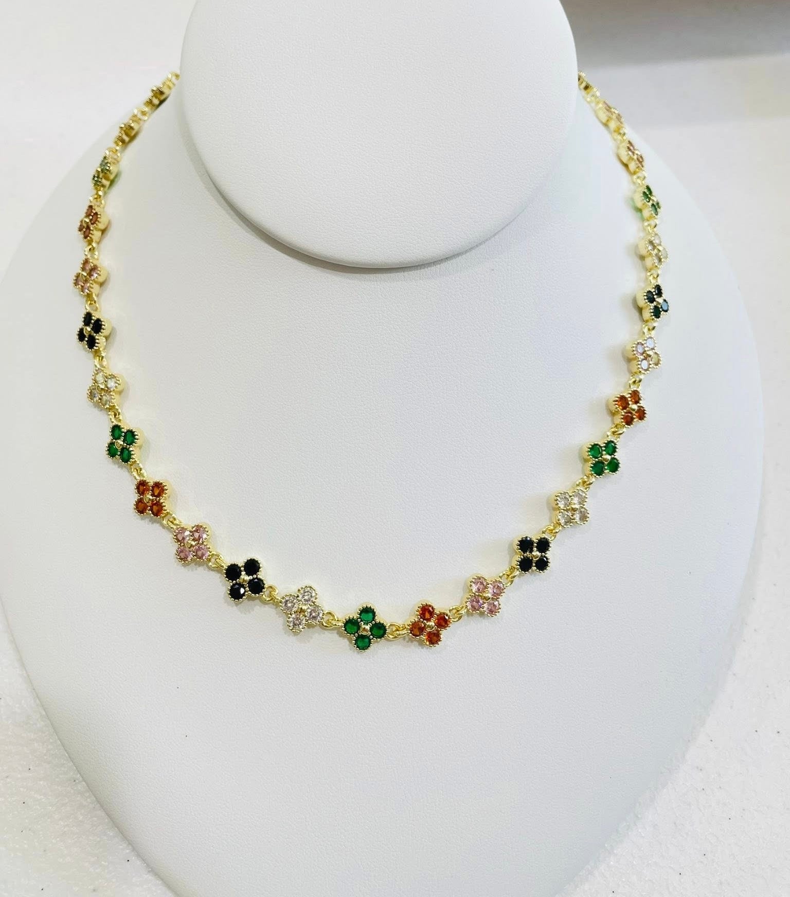 Flower crystal zirconia necklace